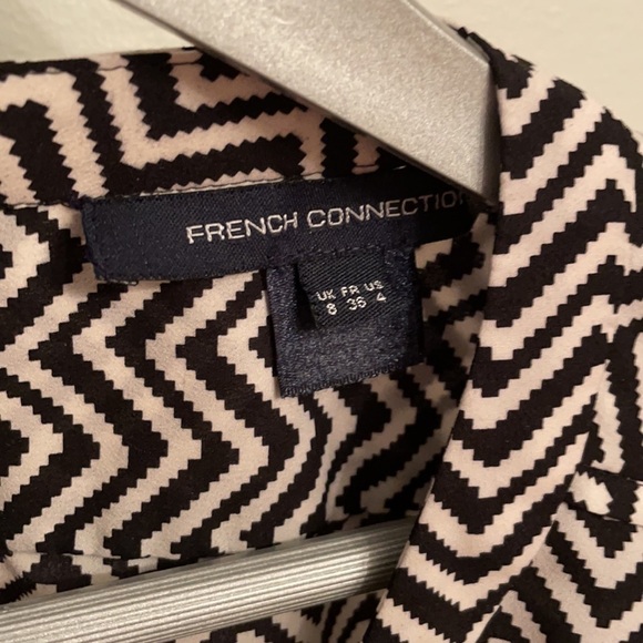 French Connection Blouse EUC - Picture 5 of 14